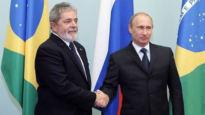 Lula e Putin falam em 