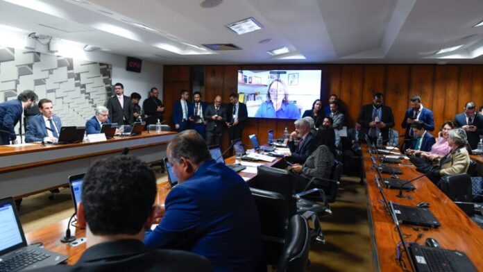 Comissão do Senado adia novamente votação que pode liberar cigarros eletrônicos