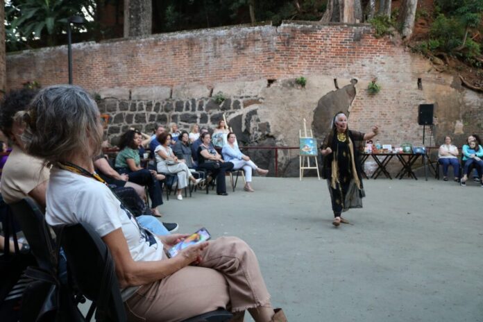 Enaltecendo mulheres, Pinacoteca Municipal recebeu o sarau Todas as Marias na sexta-feira, 16/08