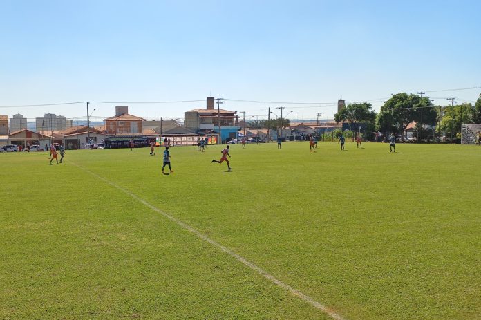 Rodadas do Campeonato Amador movimentam futebol limeirense