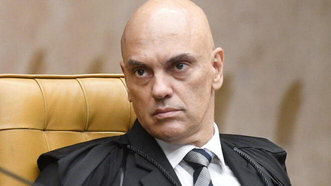 oposição critica falas de juízes de Moraes