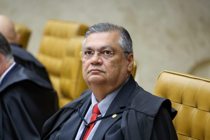 Dino adia votação em caso sobre privatização dos cemitérios de SP – Justiça – CartaCapital