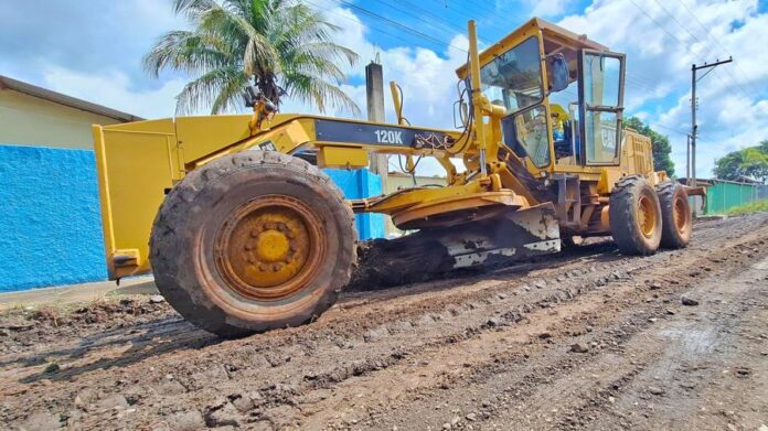 Prefeitura intensifica manutenção nas estradas rurais em Limeira