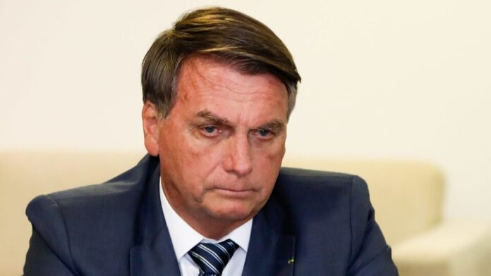 Denúncia omite falas de Cid que podem inocentar Bolsonaro