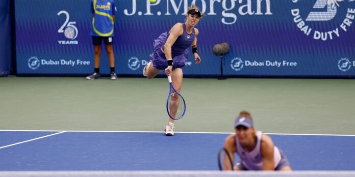 Duplas de Bia Haddad e de Luisa Stefani caem no WTA de Dubai