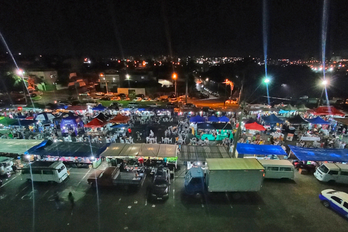 Feira Noturna no Parque Limeirão acontece hoje (6), com variedade de produtos