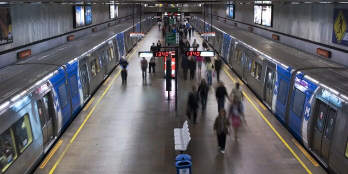 Metrô do Rio vai ampliar horário para ensaios na Marquês de Sapucaí