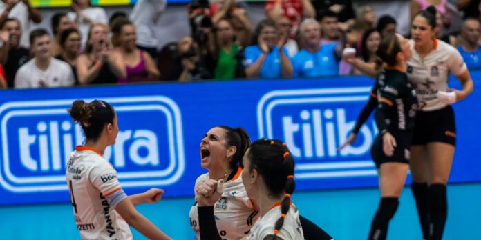 Osasco é tetracampeão da Copa Brasil de vôlei feminino