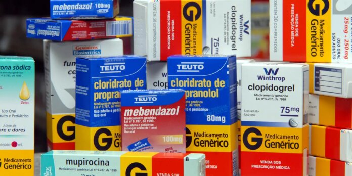 Preço de medicamentos genéricos pode cair mais de 50%, diz Ipea